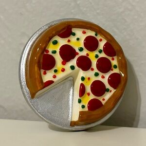 slice, slice, baby! Nora Fleming A414 Pizza Pie Mini Platter Charm
